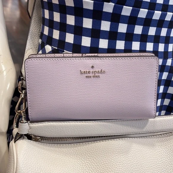 Kate Spade Darcy Large Slim Bifold Wallet
Lilac Moon - Picture 14 of 16